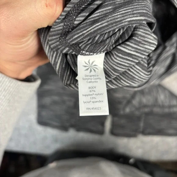 Athleta Capri Crop Leggings Women's XXS Gray Yoga Energy Power Run Train NWT $74 - Picture 10 of 11